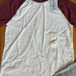 Boys small long sleeve shirts size 6/7